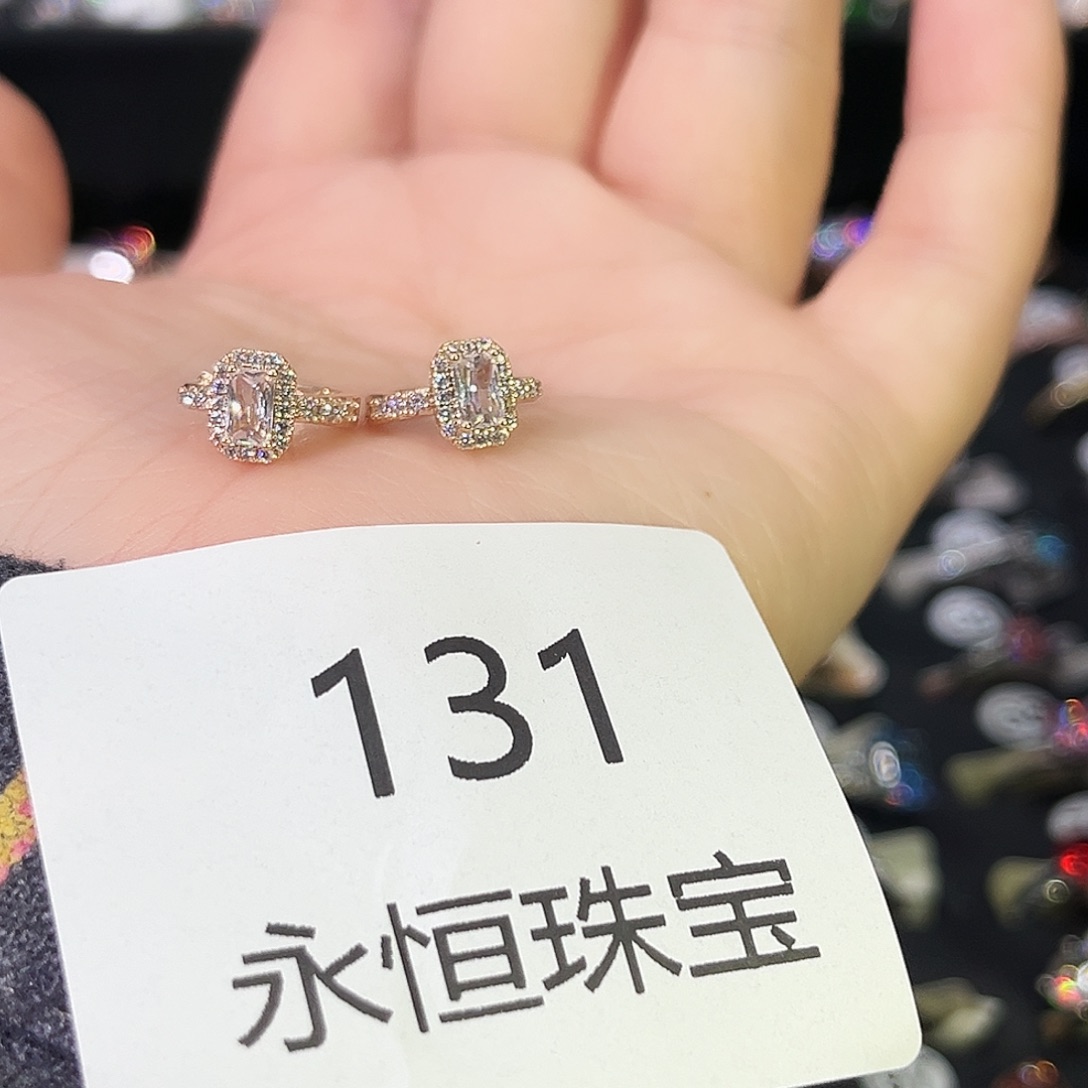 莫桑石非金属131孤品