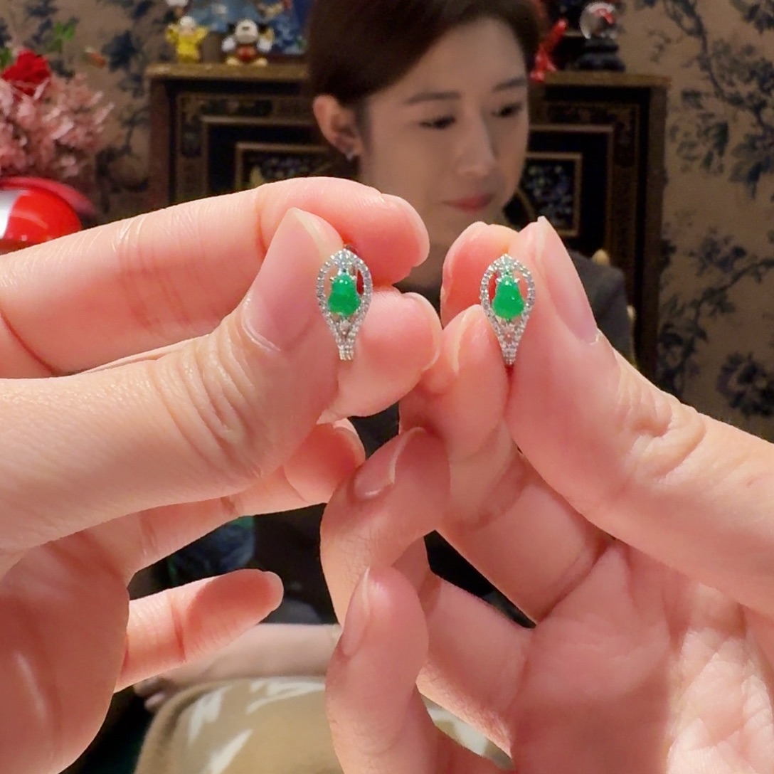 翡翠耳饰18K金镶嵌耳饰2号