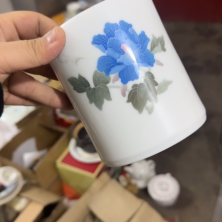 茶盏陶瓷盘子啥都有