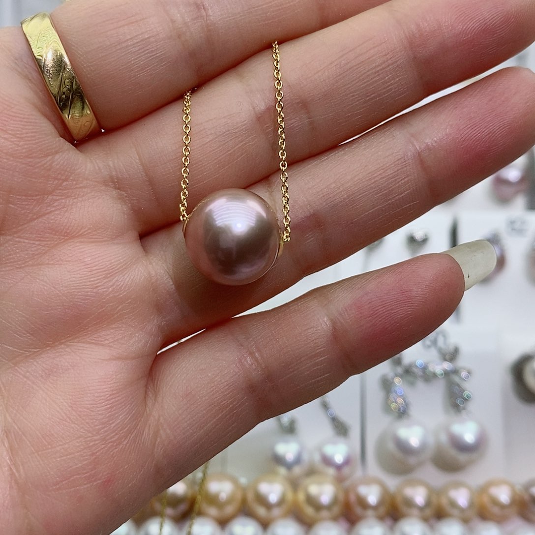 淡水珍珠18K金镶嵌吊坠(赠链)