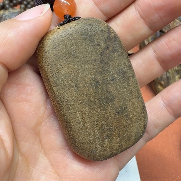 大叶紫檀（黑酸枝木类）