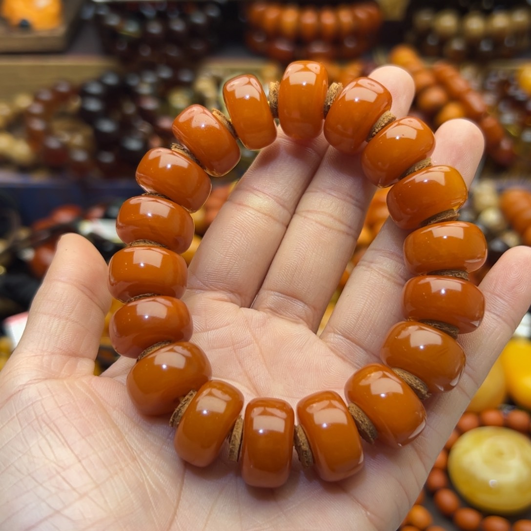 琥珀珠宝奇石未镶嵌