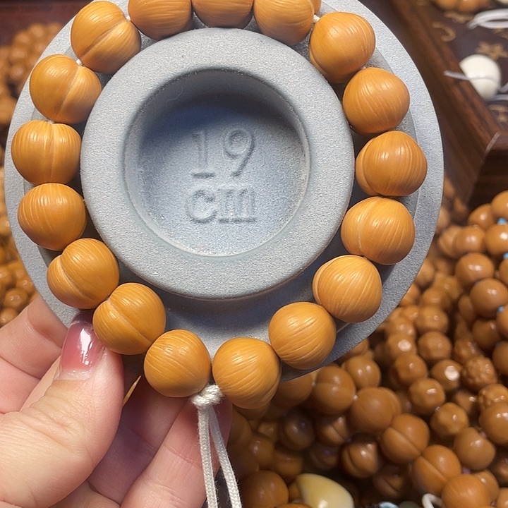 木全品拉丝屁桃15➕。    