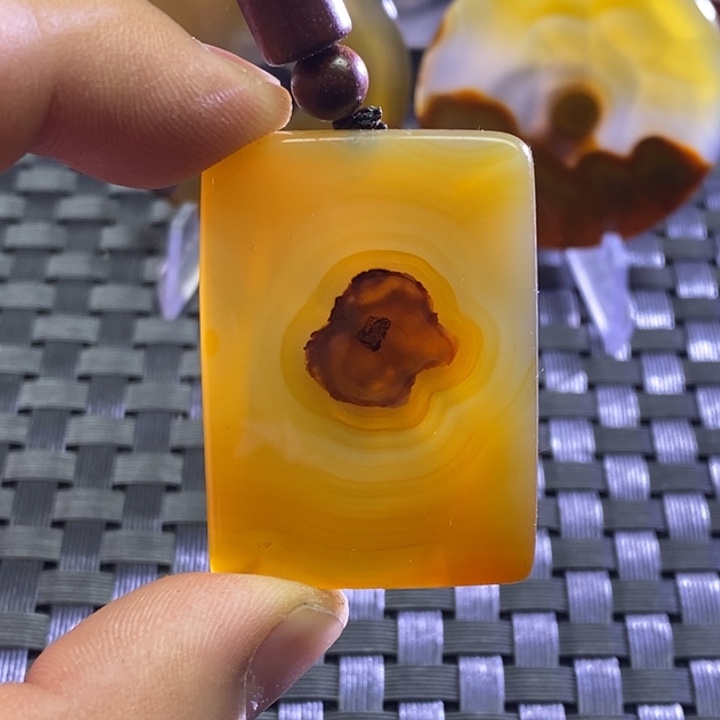 玛瑙/玉髓挂件未镶嵌