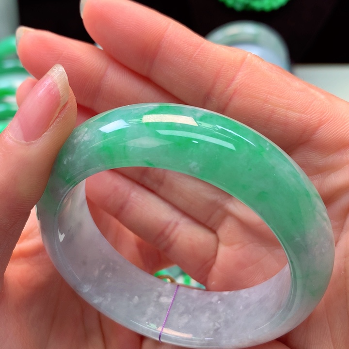 【闪购商品】翡翠手镯未镶嵌天然翡翠手镯