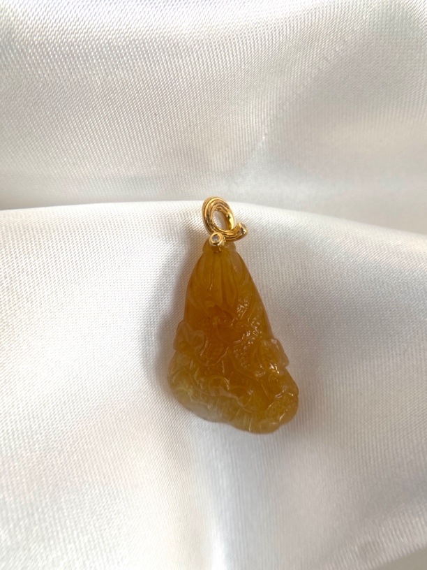 百财自来 | 冰种黄翡白菜吊坠 18k金