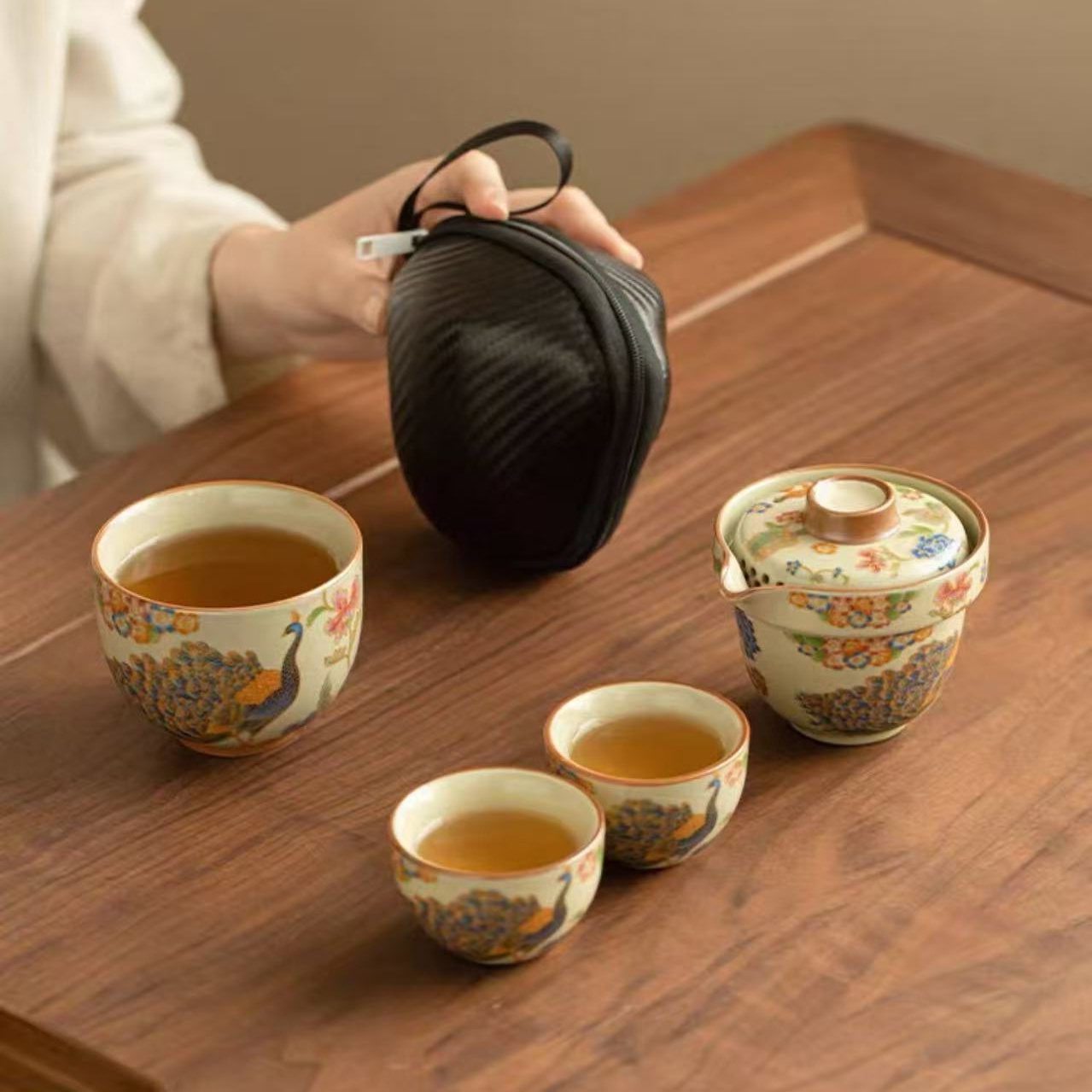 【瓷里】汝窑孔雀手抓旅行快客杯H005