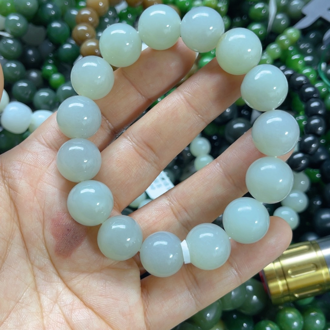 未镶嵌手链和田玉