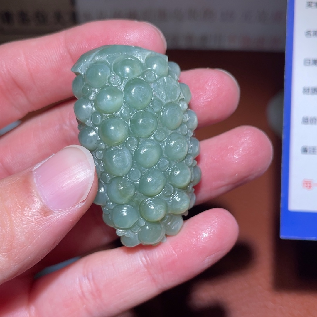和田玉挂件未镶嵌阿*