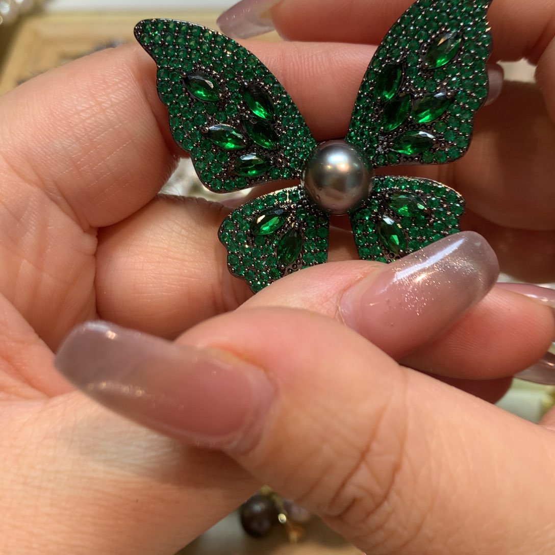 海水珍珠胸饰未镶嵌