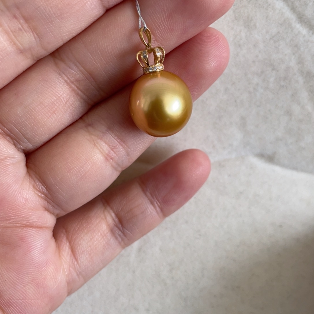 18K金镶嵌海水珍珠颈饰13.9mm