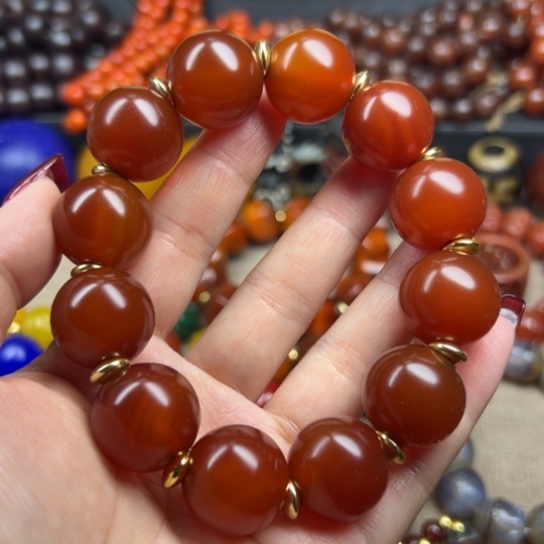 玛瑙/玉髓颈饰未镶嵌