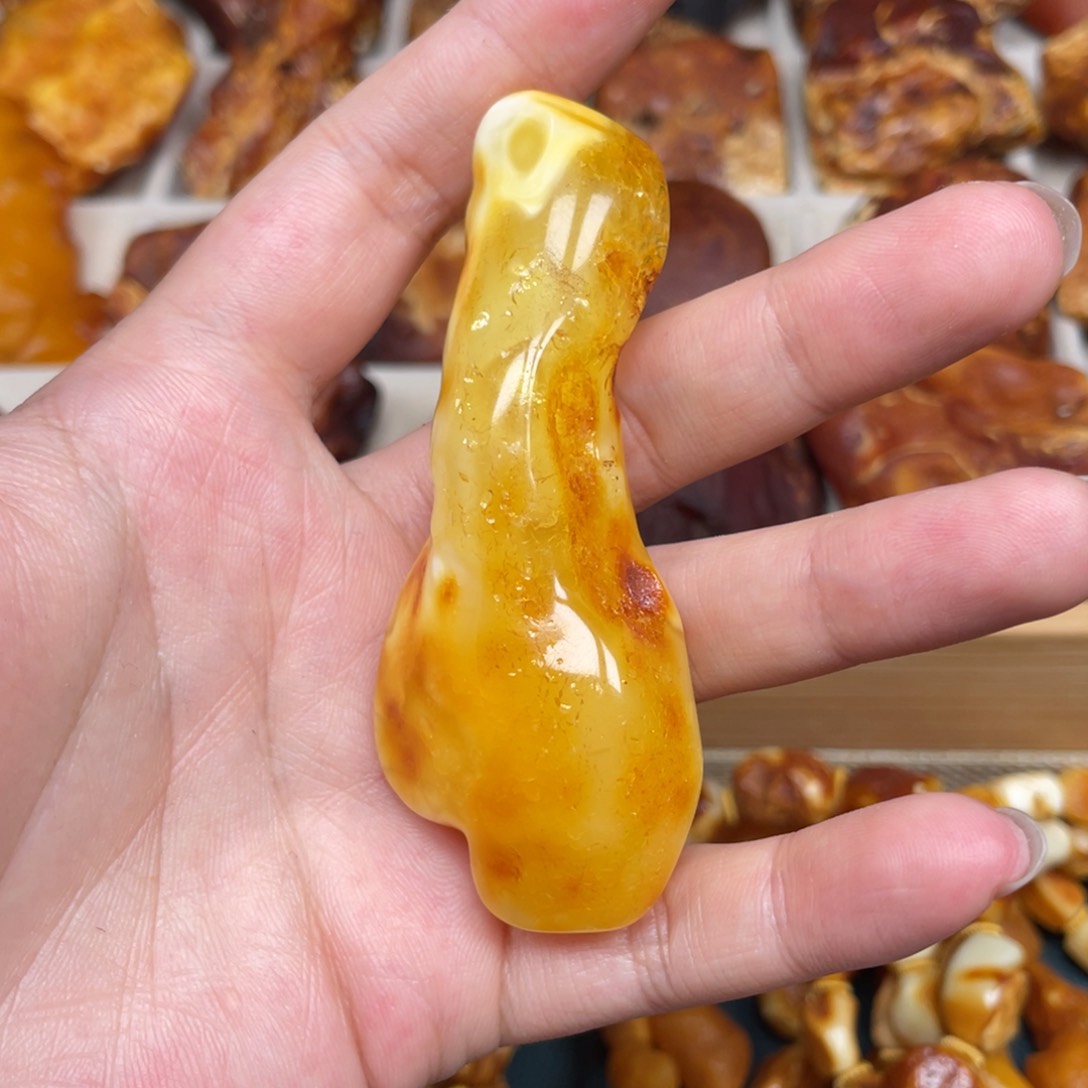 蜜蜡珠宝奇石未镶嵌德*堂