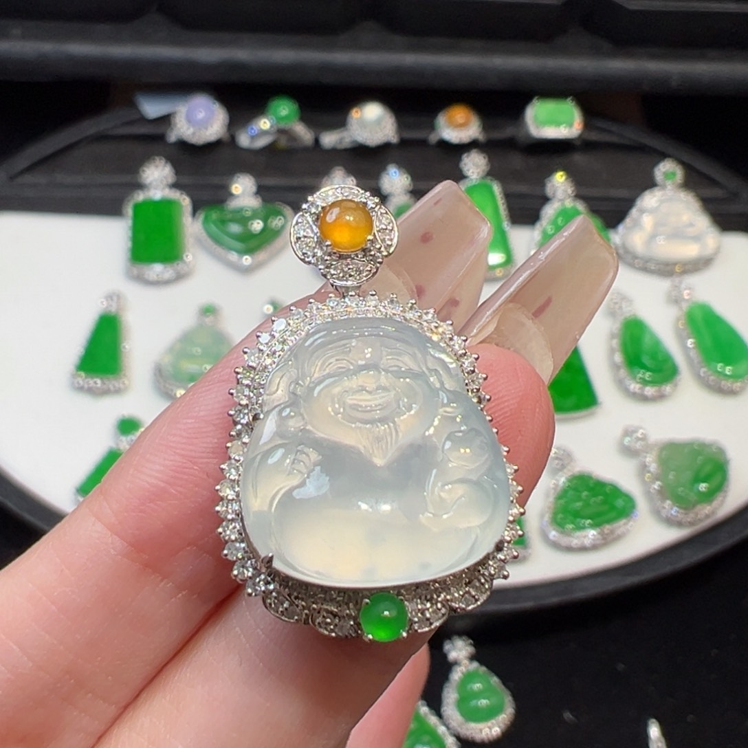 翡翠颈饰18K金镶嵌财神收货48小时鉴赏期