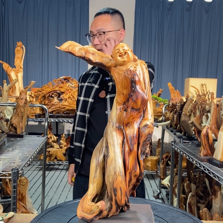 柏木（崖柏）随型摆件