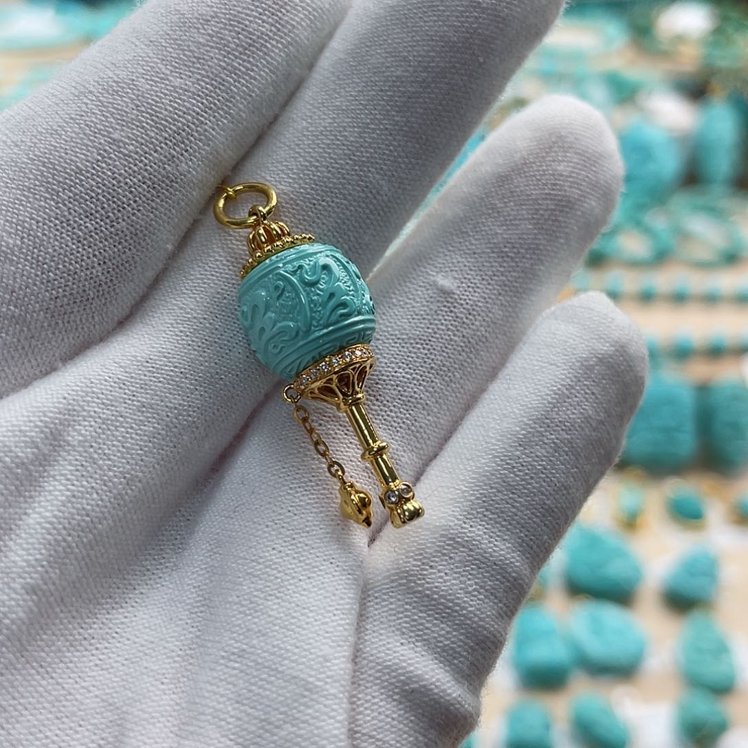 绿松石珠宝奇石18K金镶嵌