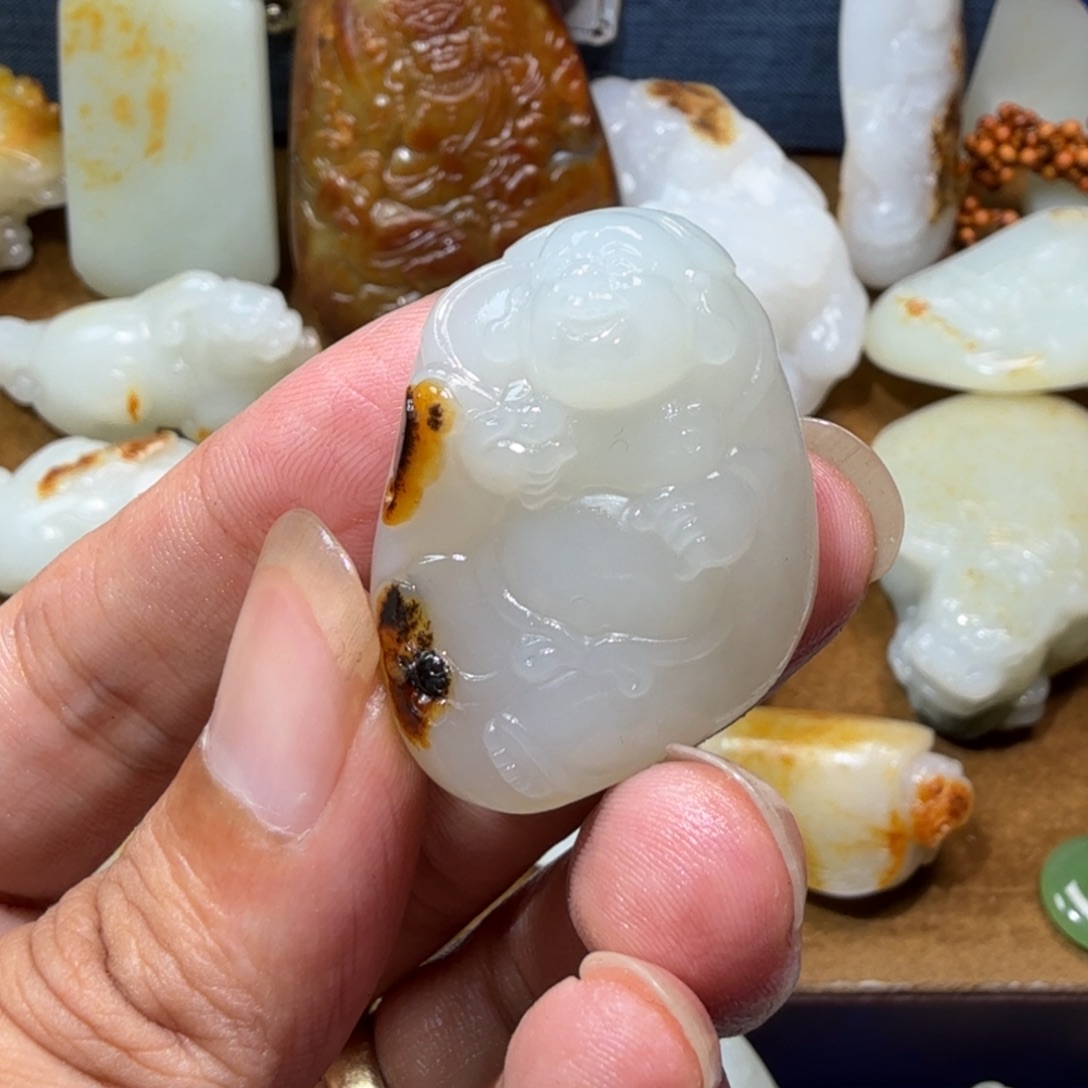和田玉未镶嵌吊坠(不含链)