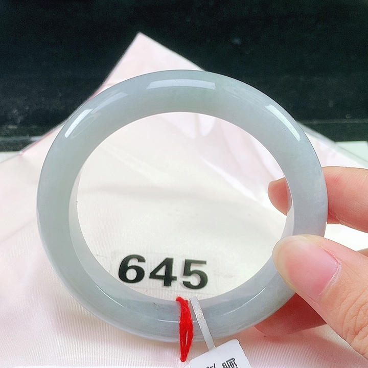 未镶嵌手镯翡翠翡翠手镯