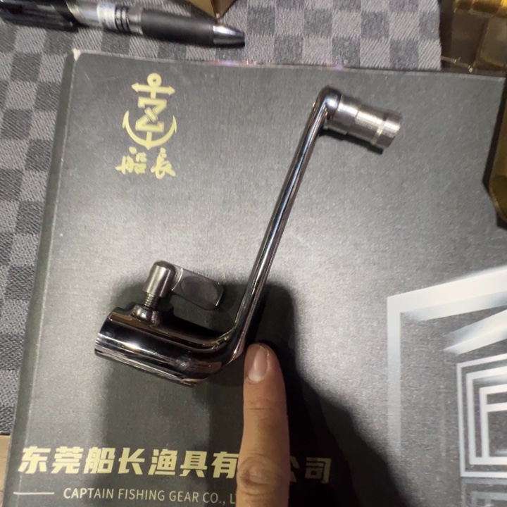 不锈钢过桥一个，银色