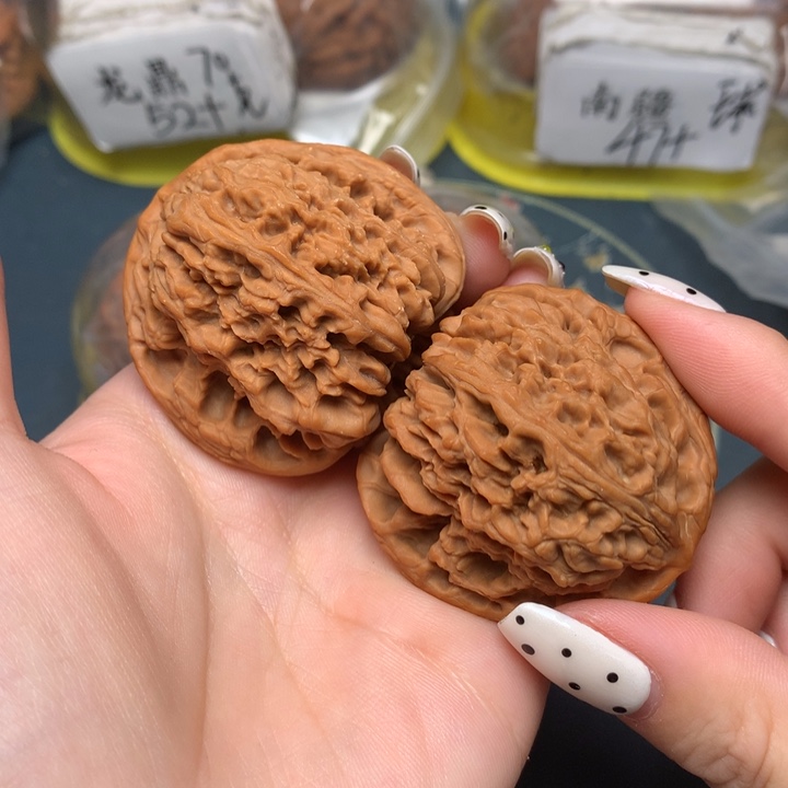 文玩核桃把件46-36215-0