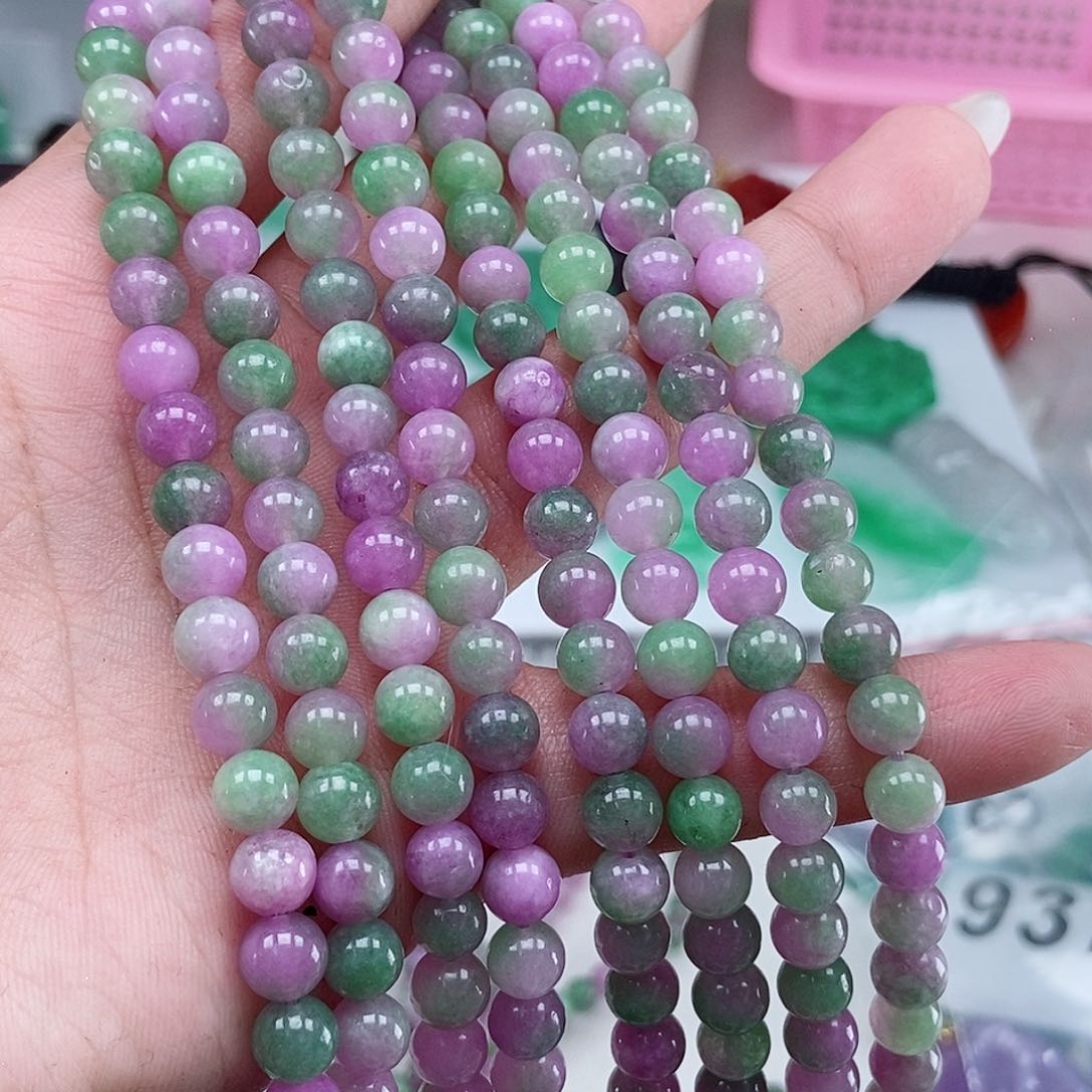 翡翠颈饰未镶嵌手链