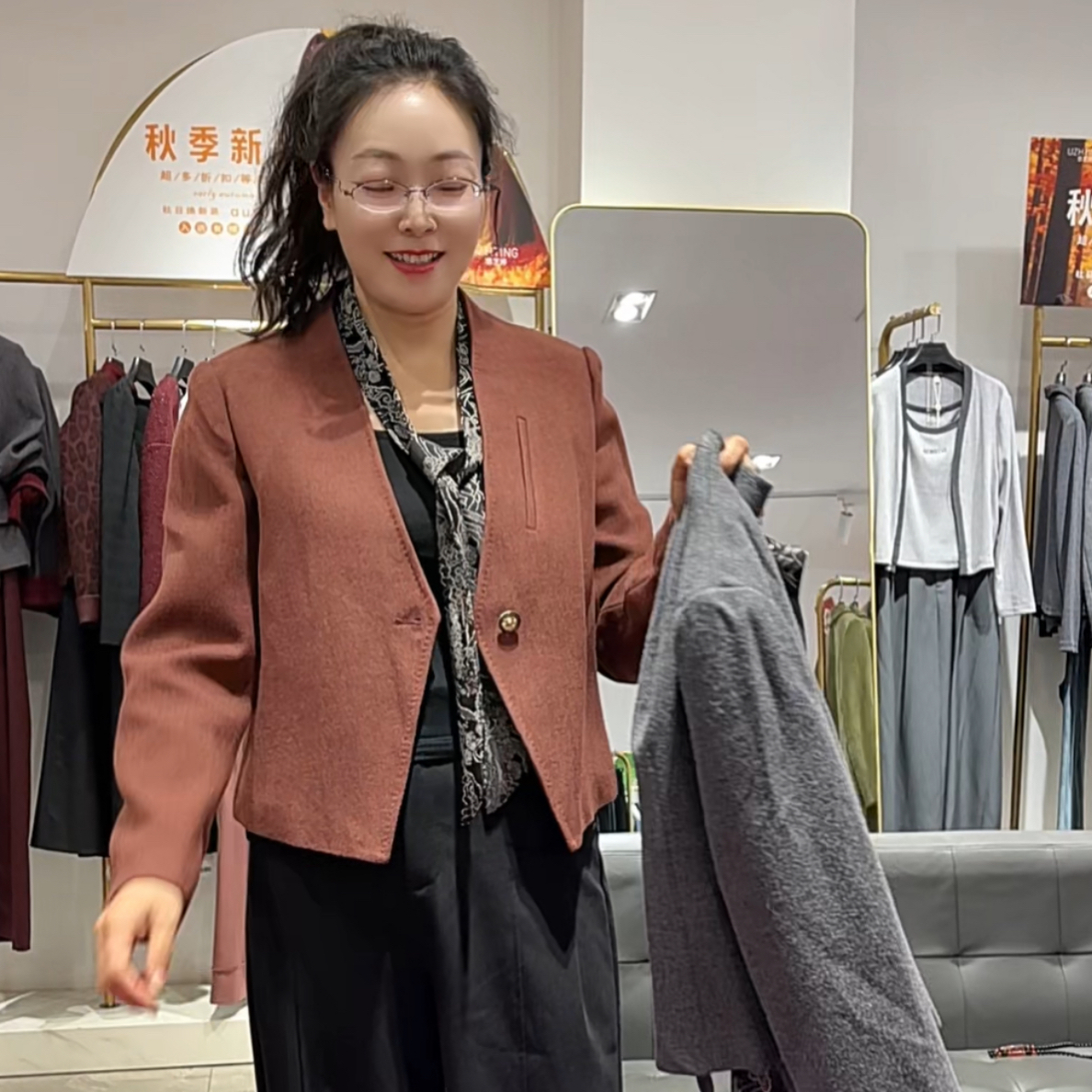春秋新款高级感修身气质显瘦通勤必备小西装外套