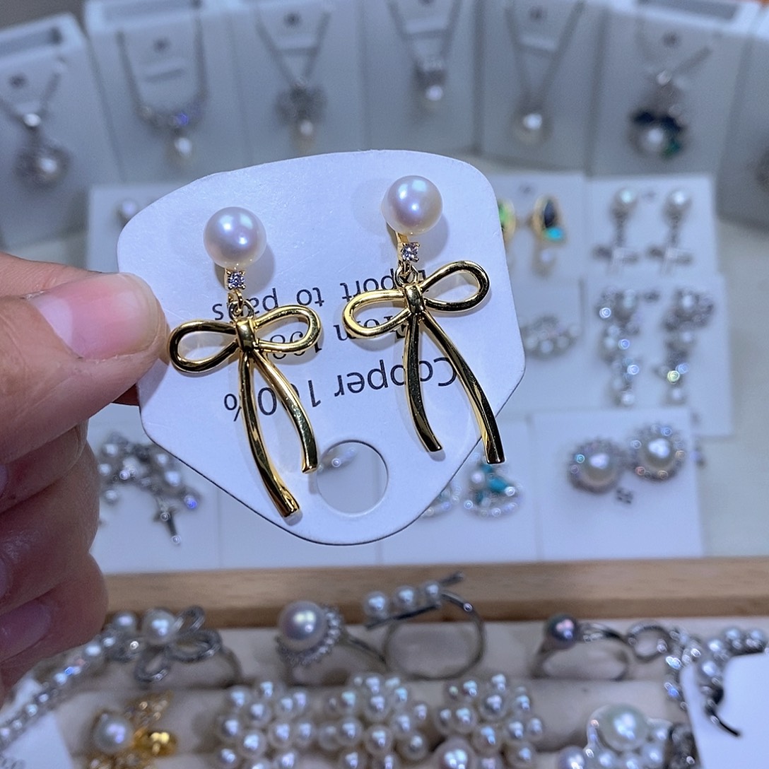 耳饰淡水珍珠未镶嵌