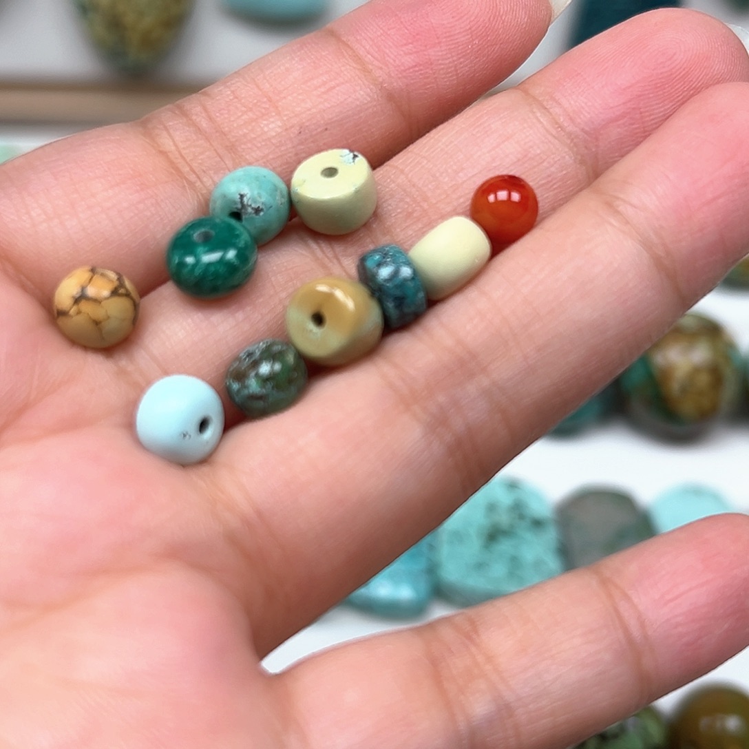 未镶嵌南红玛瑙珠宝奇石