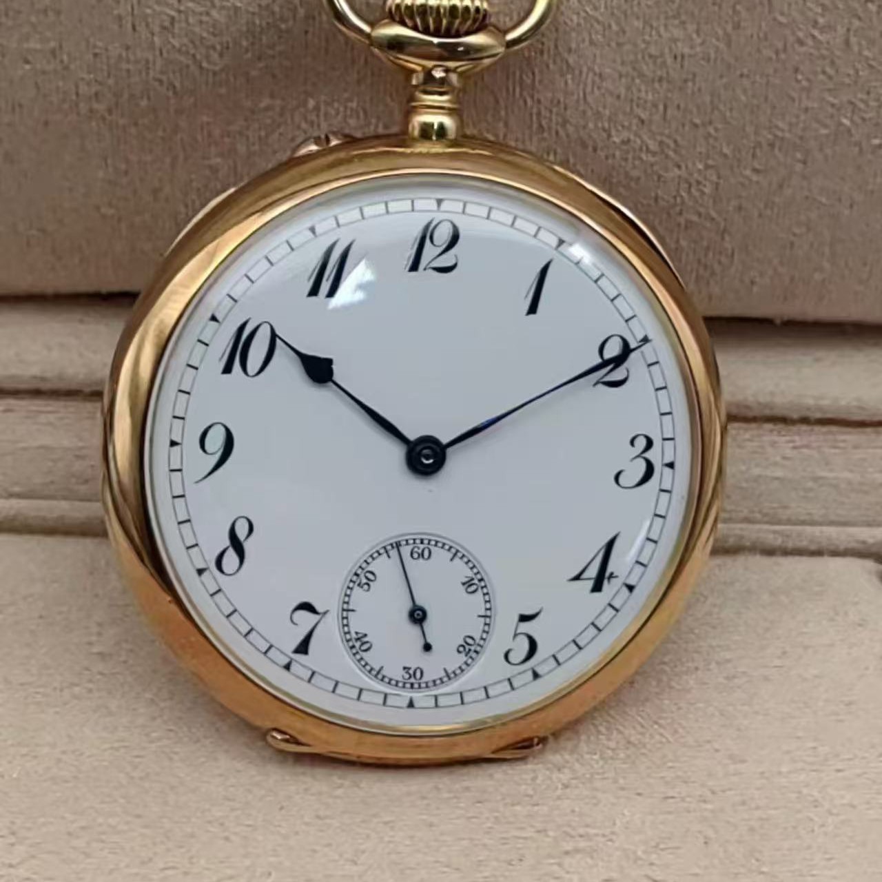 库存手表不喜欢不拆膜支持退货