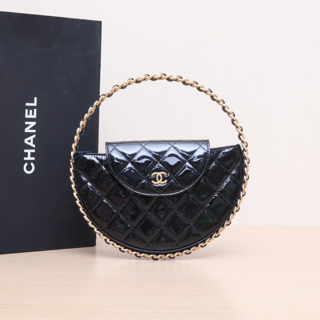 99新 Chanel/香奈儿 小花黑黑 23K 呼啦圈黑色 漆皮 镭射标 金扣 