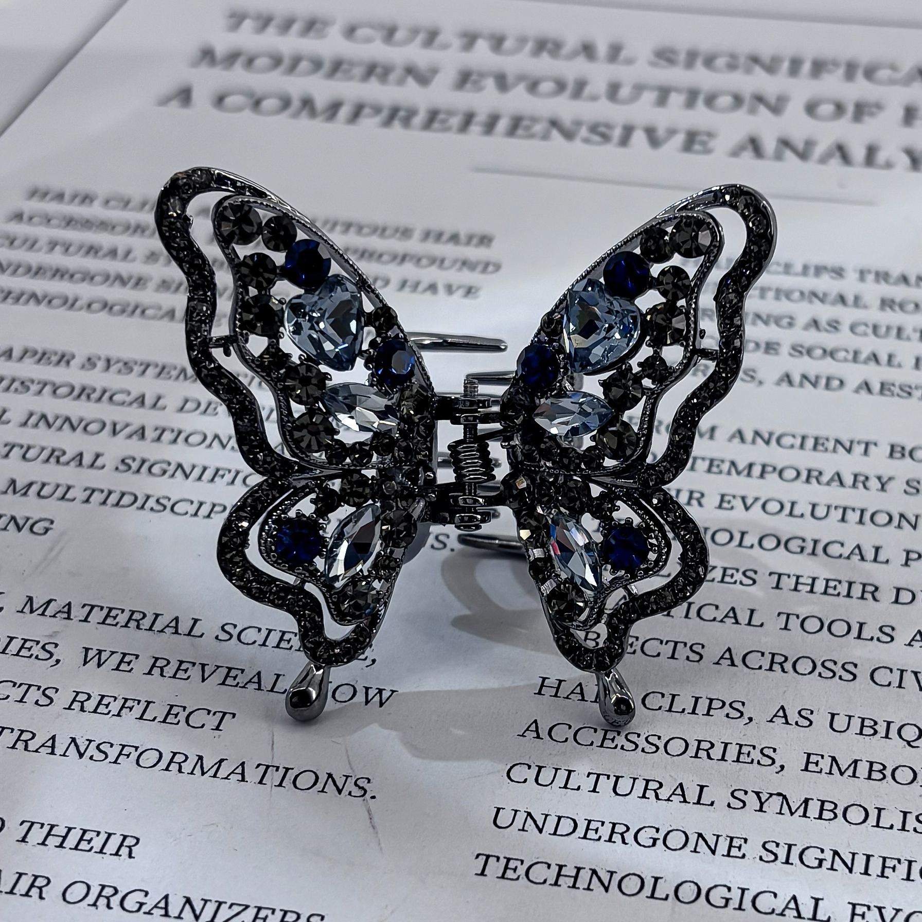 2001时尚简约蝴蝶边夹发夹