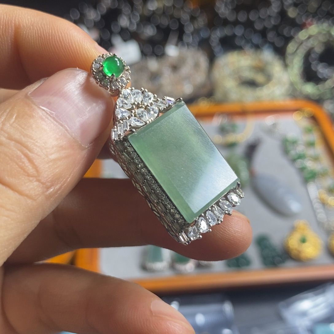 翡翠银S925镶嵌吊坠(不含链)无事牌