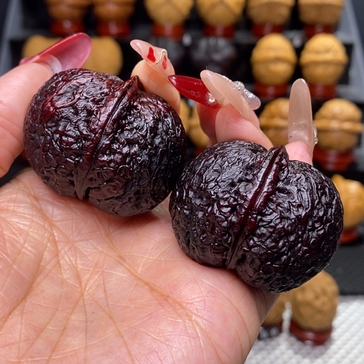 文玩核桃把件泰伦元宝25号