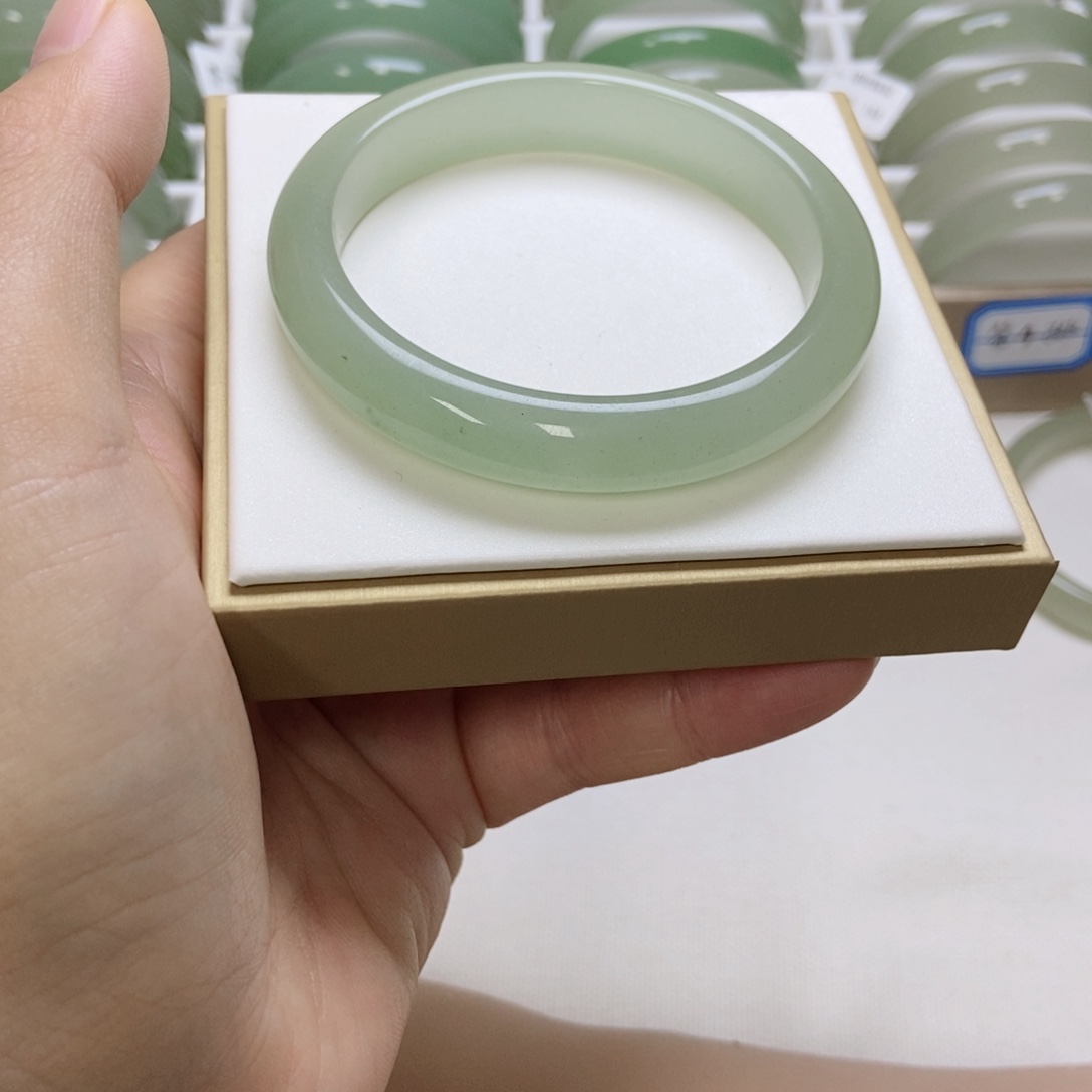 未镶嵌手镯东陵石