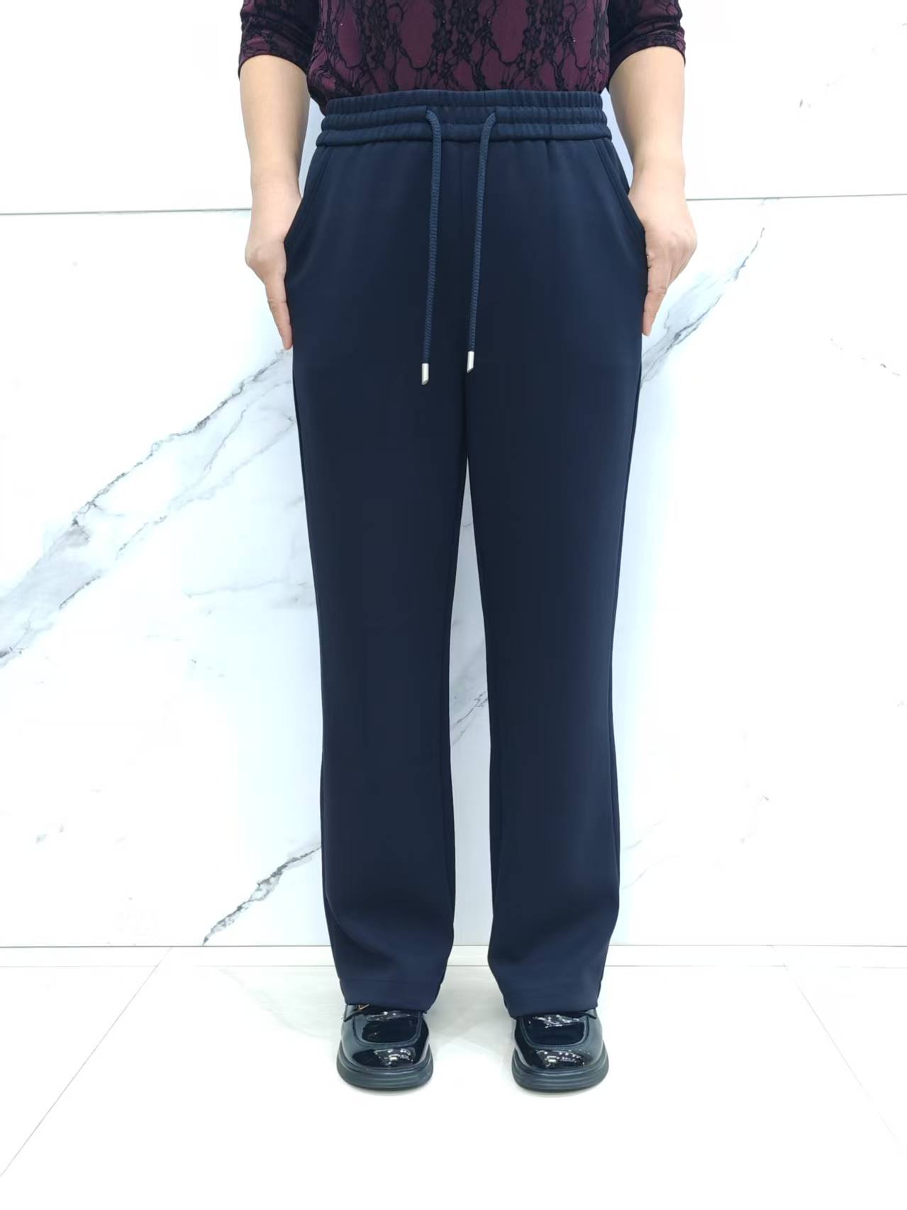 25秋季510女士长裤直筒裤显瘦舒适百搭简约风春秋标准厚度微弹