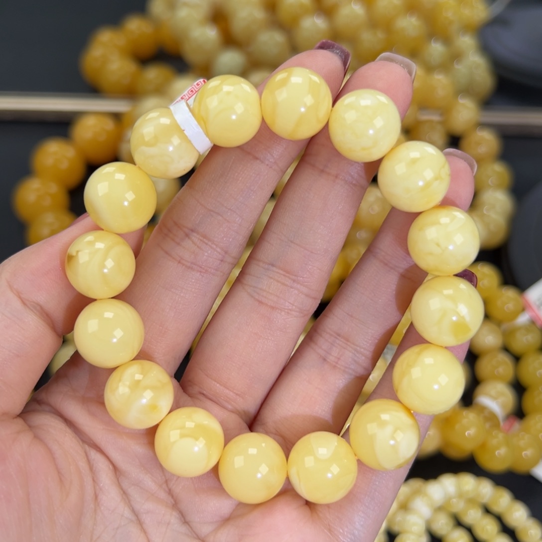 琥珀未镶嵌手链21.1白蜡