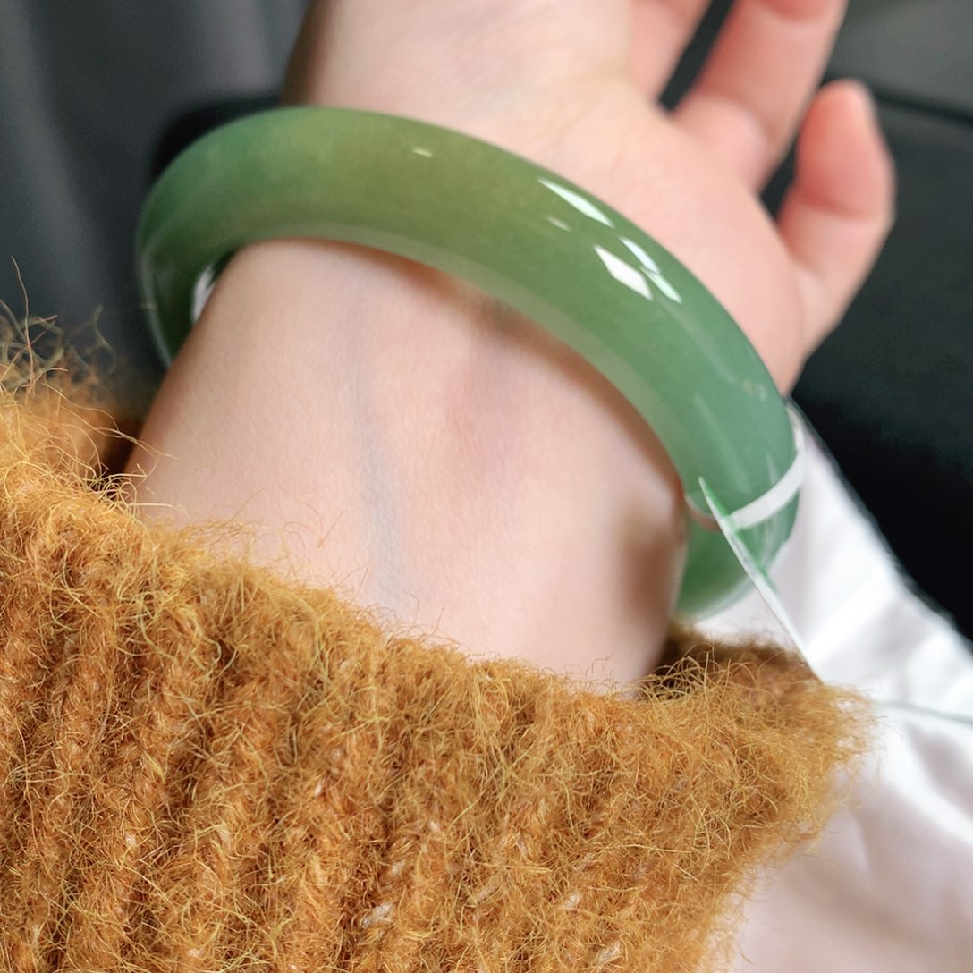 翡翠手镯未镶嵌57➕