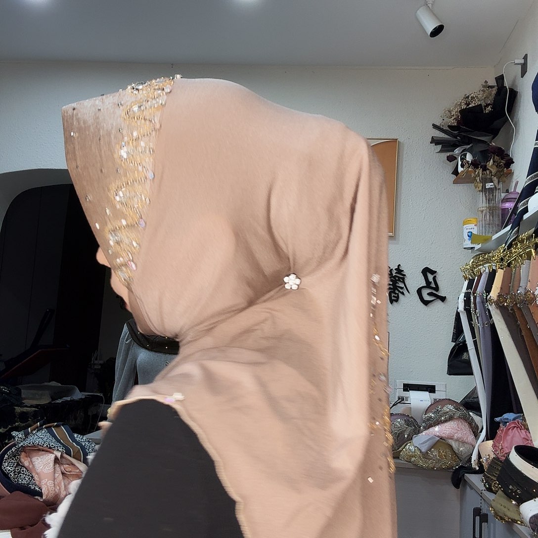 三醋酯纤维卡其色