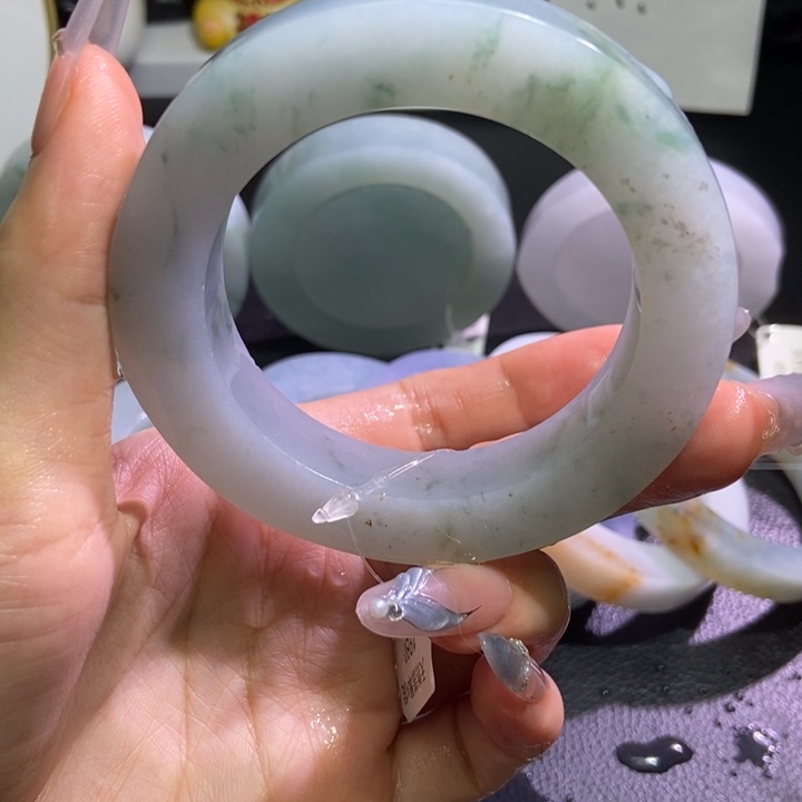 未镶嵌手镯定制翡翠