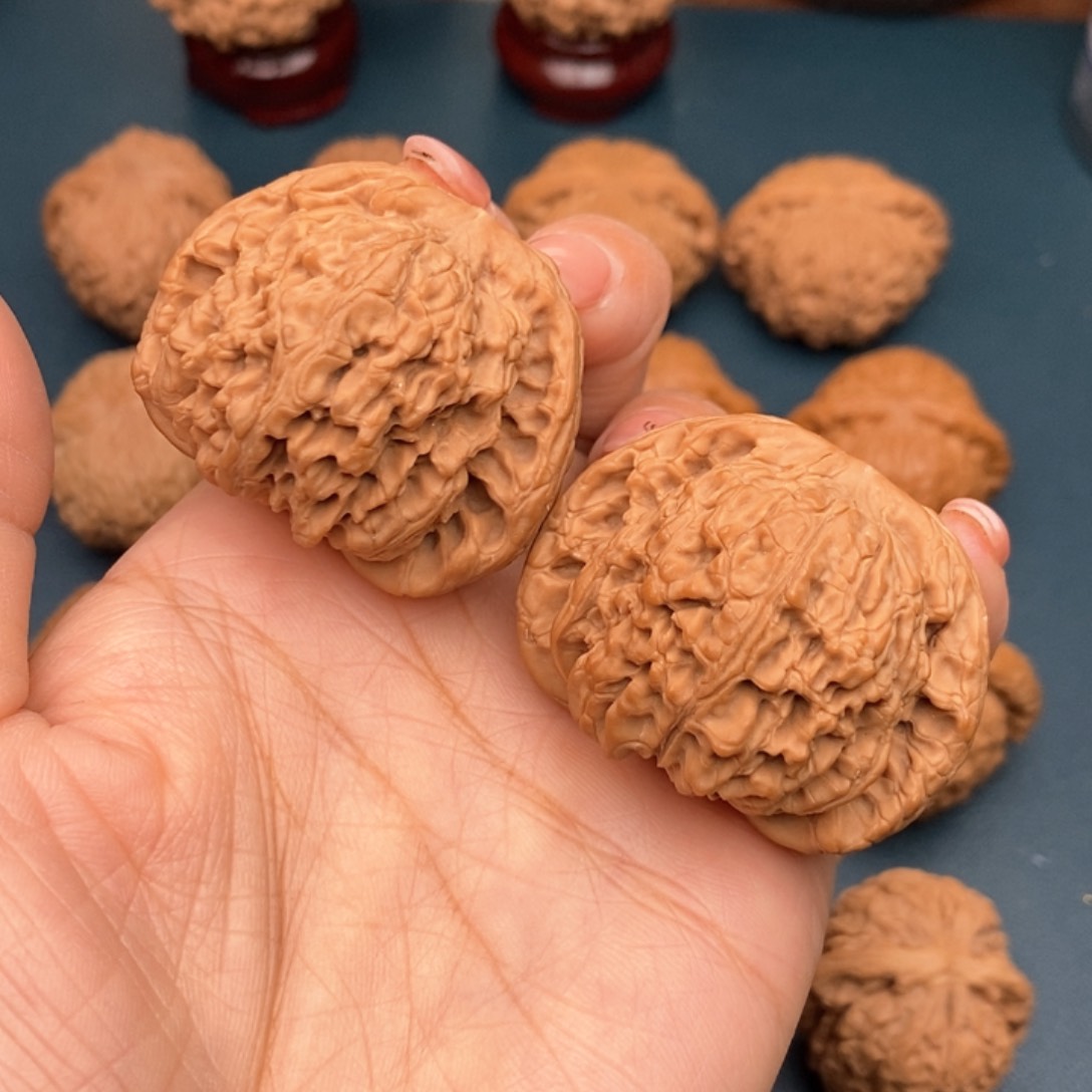 文玩核桃把件44南疆石