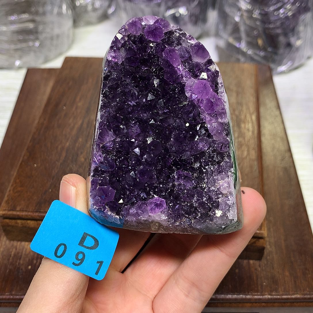 紫晶大型摆件（非配饰）未镶嵌