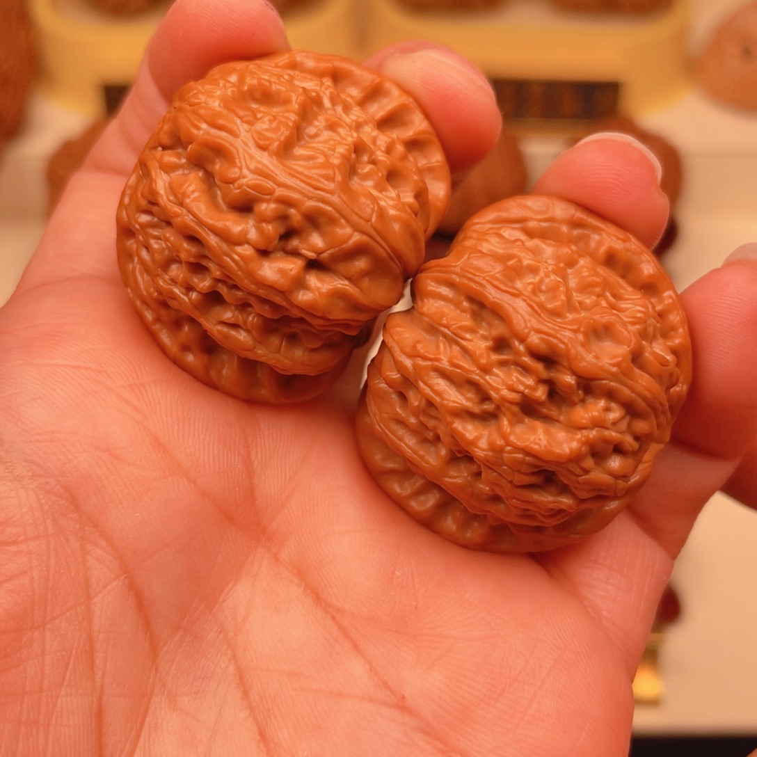 文玩核桃把件精配白狮子37