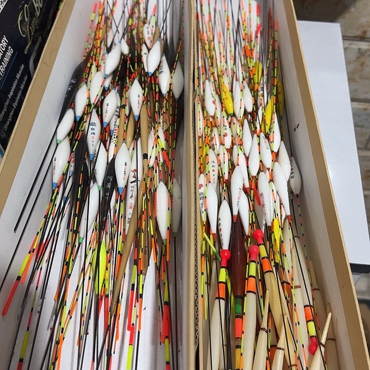 随机发八支浮漂1111