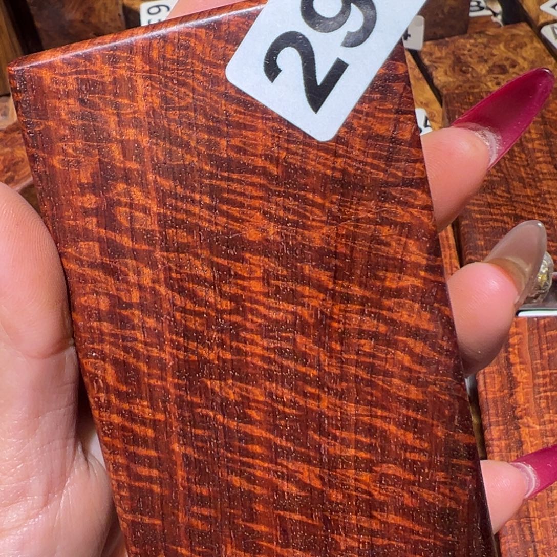 再***默染料紫檀（血檀）哦哦哦哦