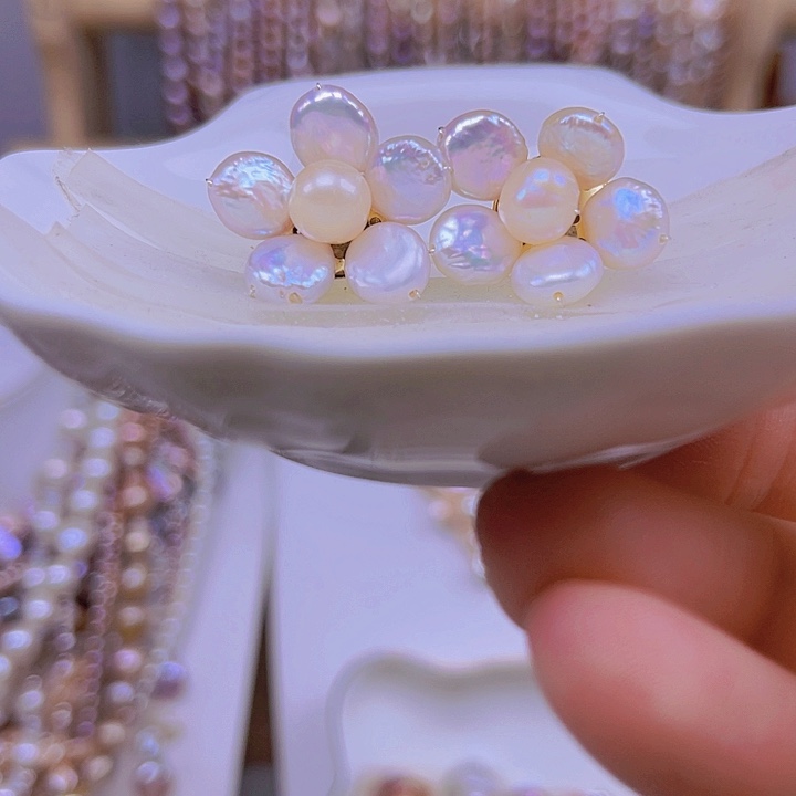 淡水珍珠耳饰合金