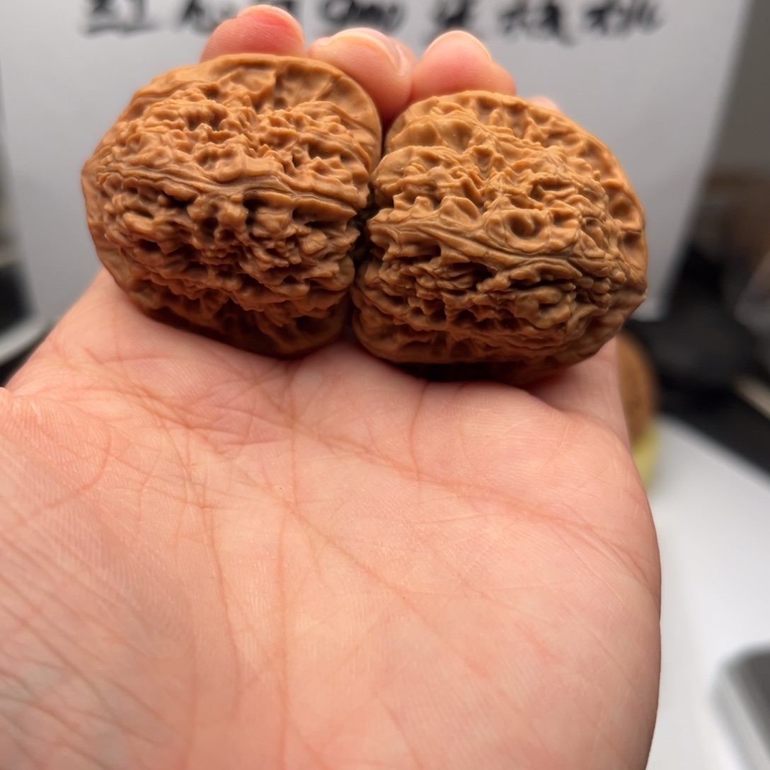 文玩核桃吊坠南疆35