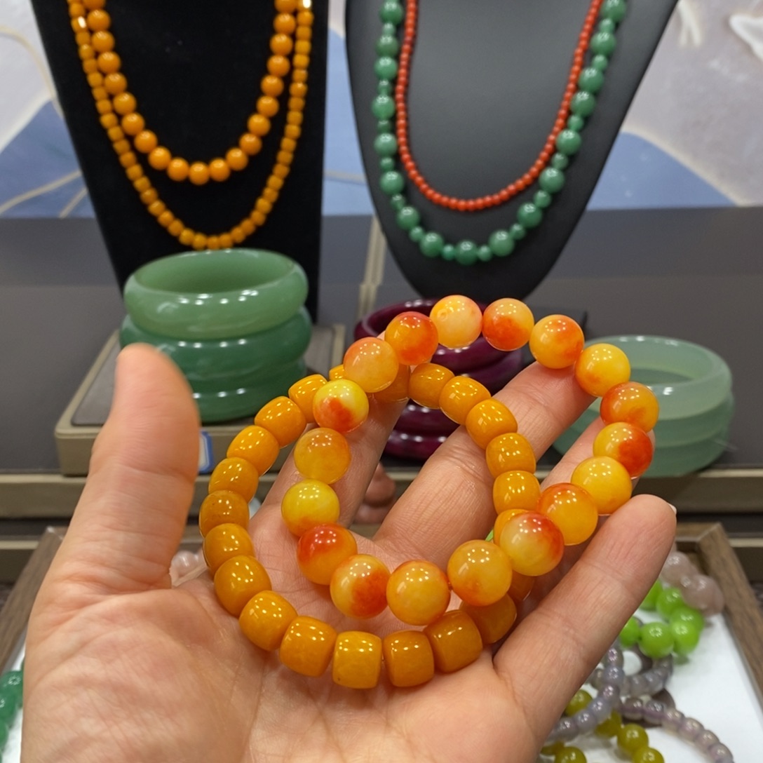 石英岩玉未镶嵌手镯