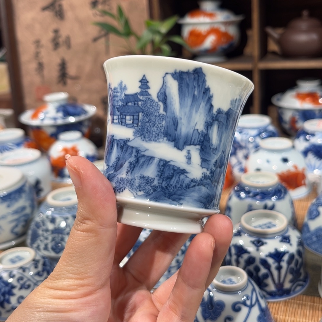 景德镇柴窑微瑕山水杯