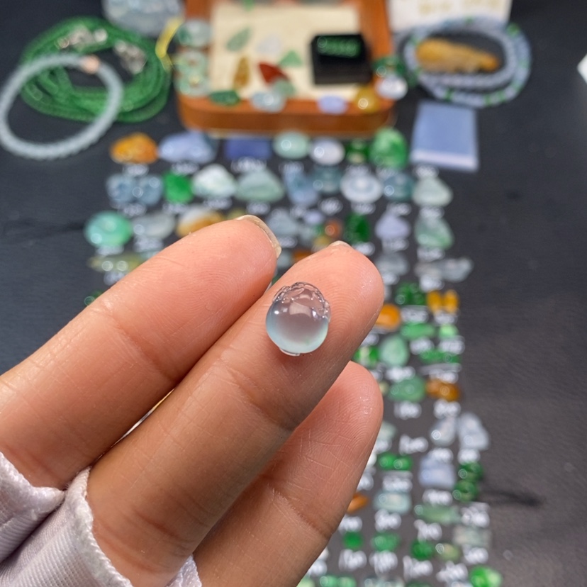 【闪购商品】翡翠挂件未镶嵌金蟾