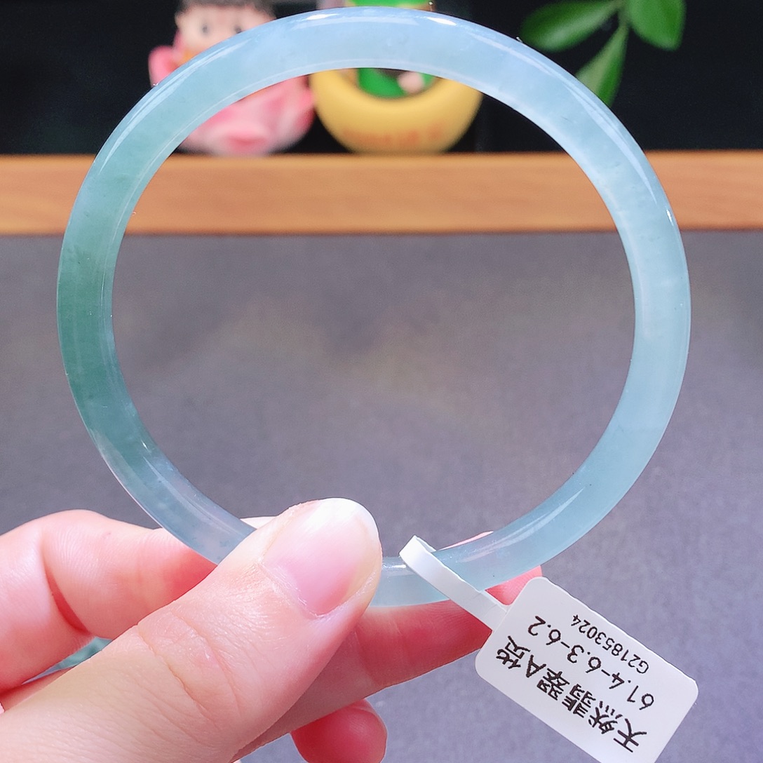 翡翠未镶嵌手镯天然翡翠